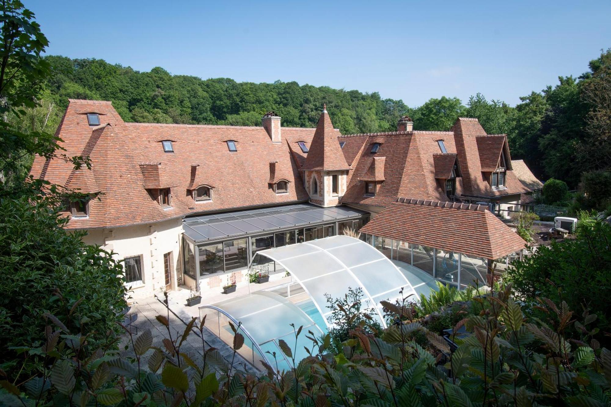 Le Prieure Des Fontaines Hotel Les Preaux Exterior foto